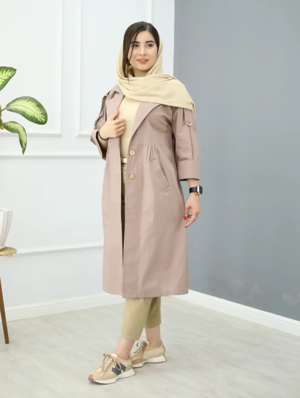 مانتو بلند نیاز