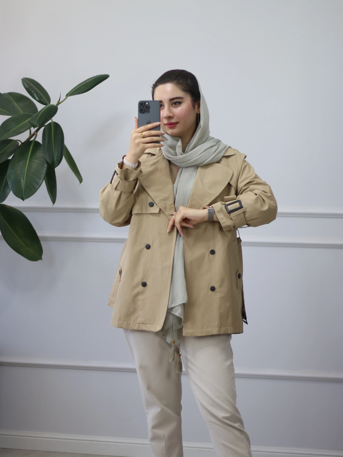 بارونی کوتاه زلفا