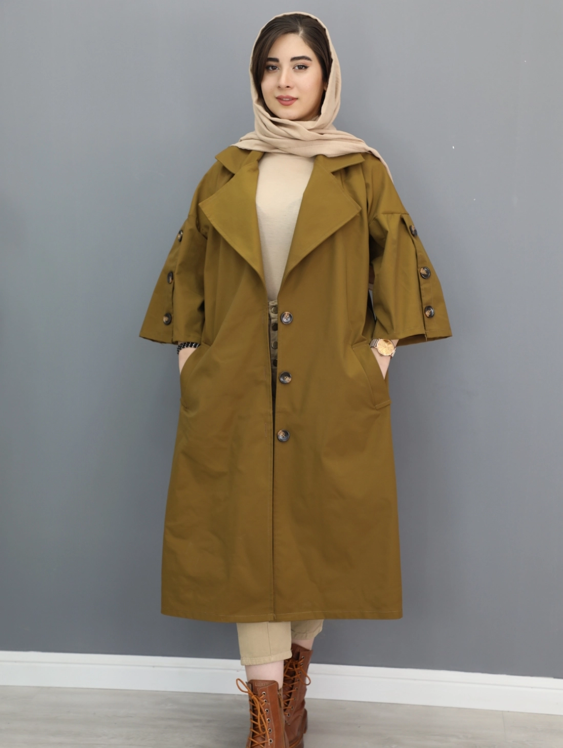 بارونی بلند دالیا