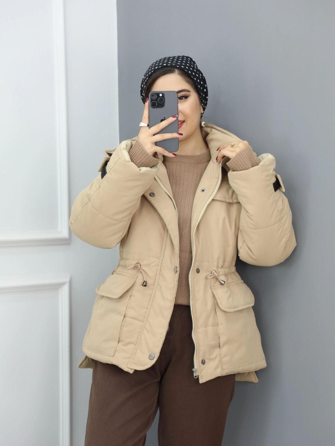 کاپشن فاریا