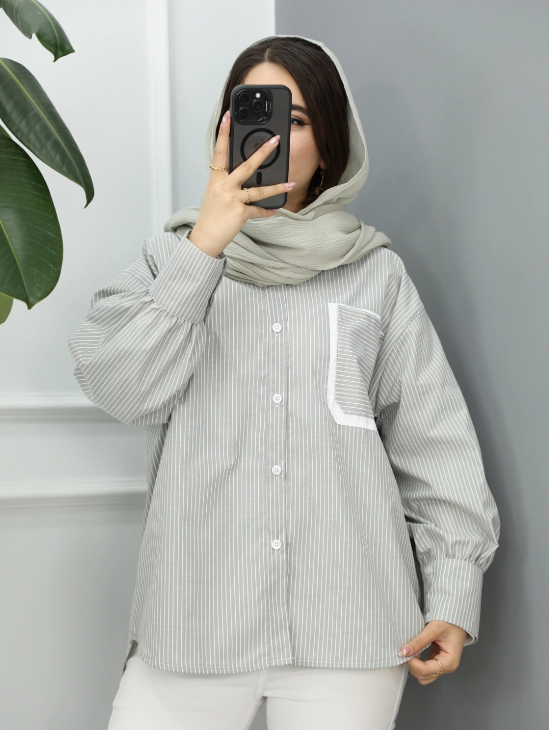 شومیز روجا