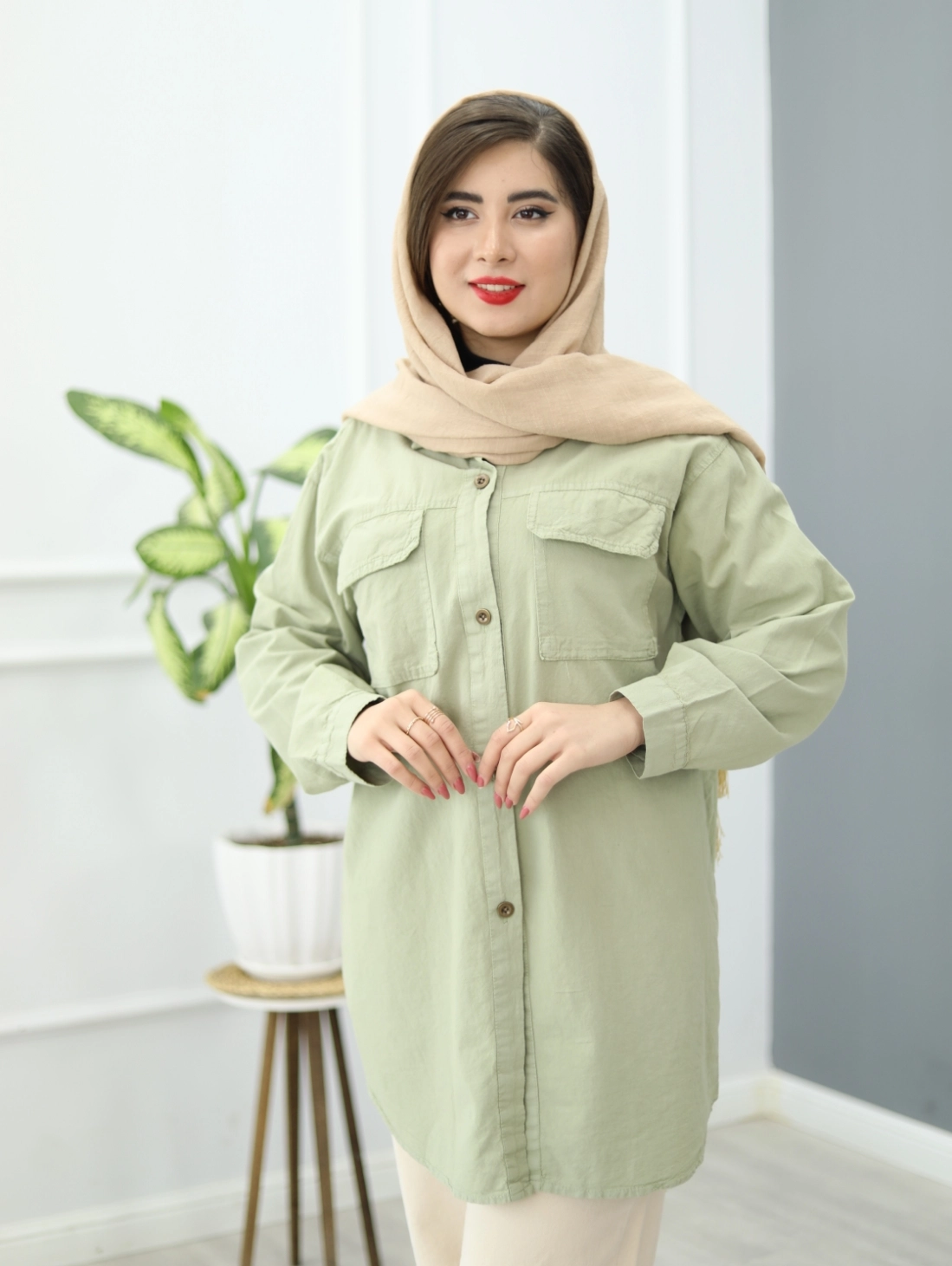 شومیز آویدا