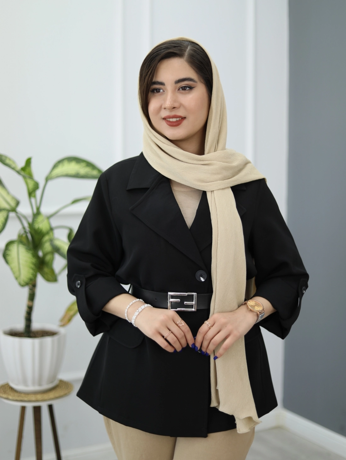 مانتو کتی شارن
