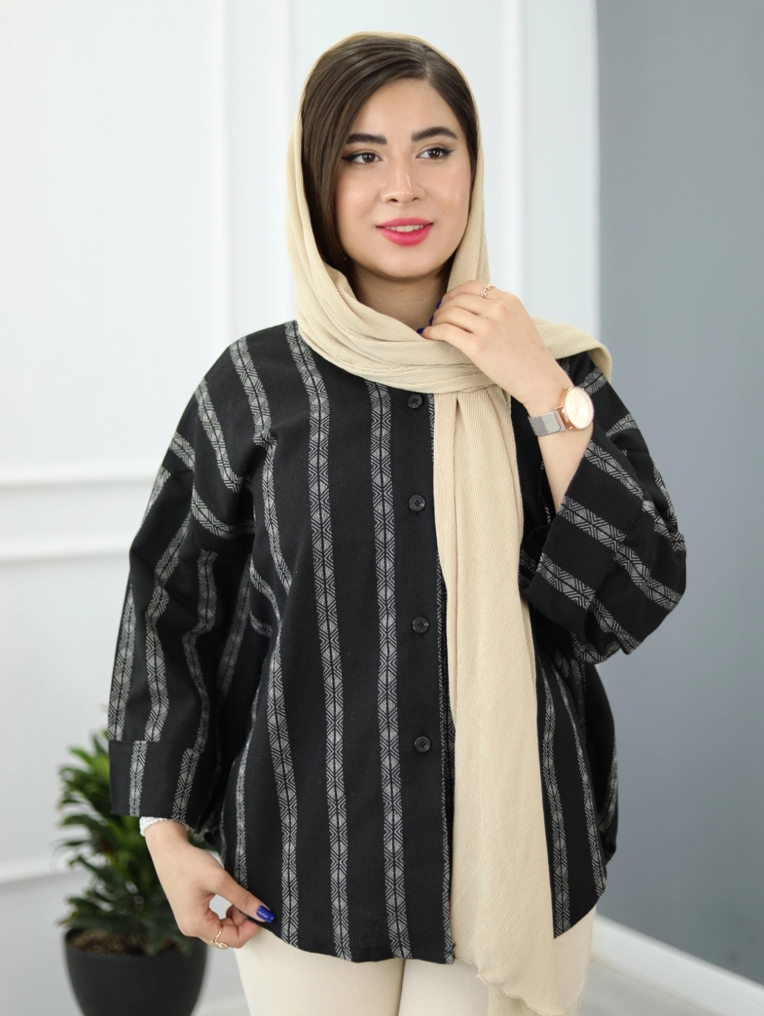 شومیز کنفی زندا