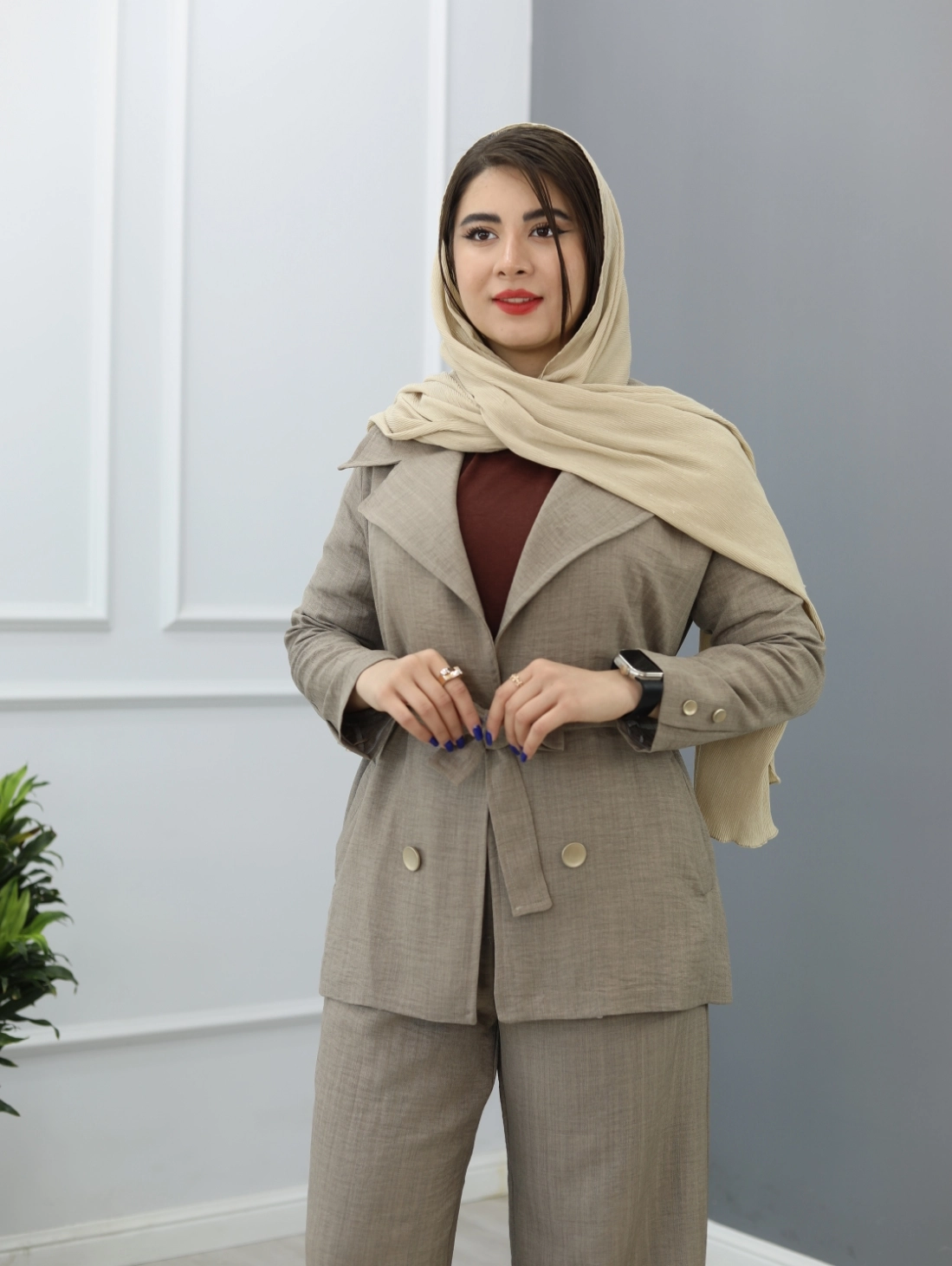 ست تیارا