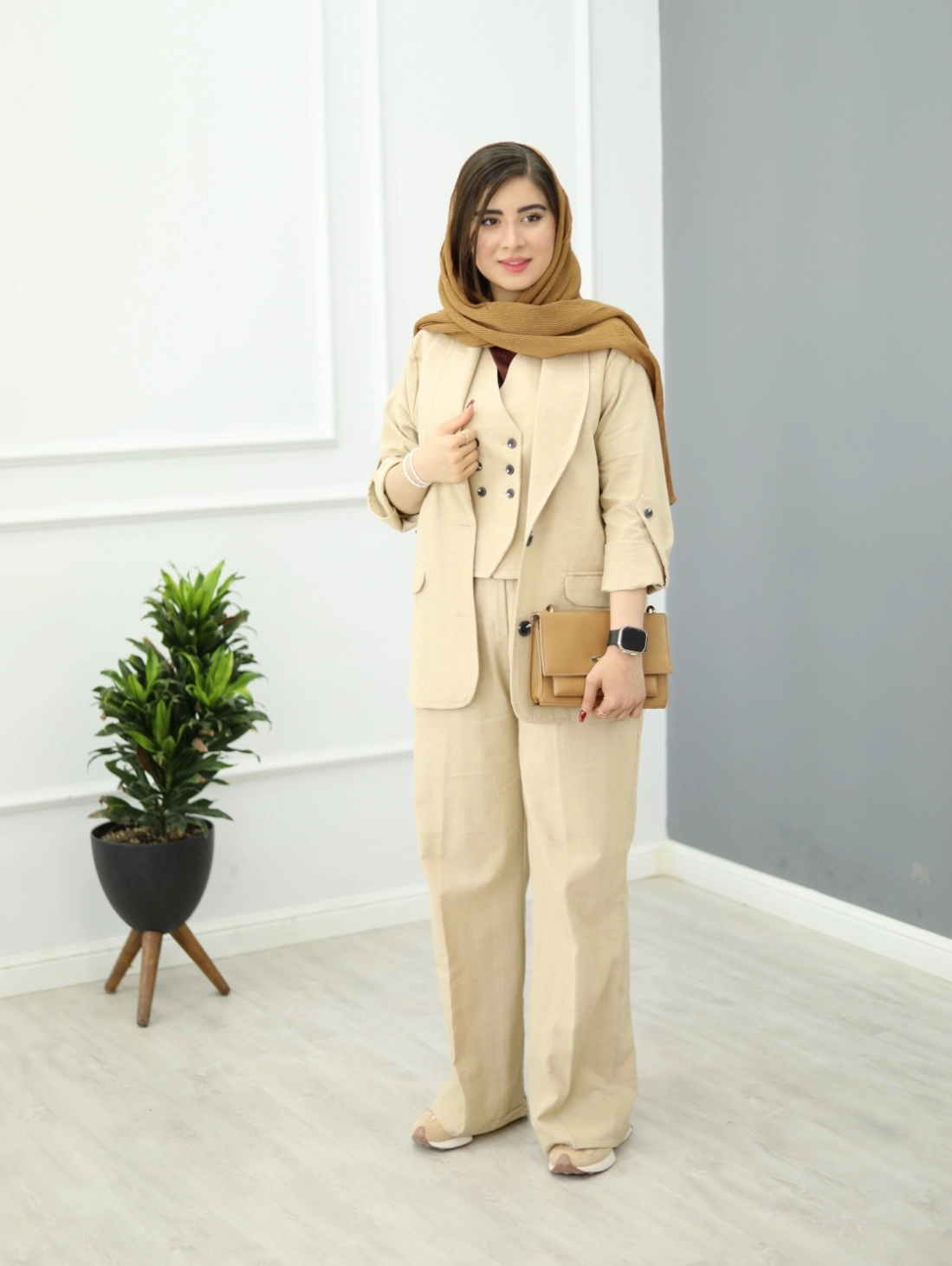 کت و شلوار بلکا