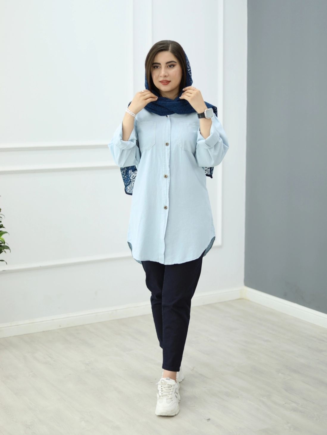 شومیز برفین