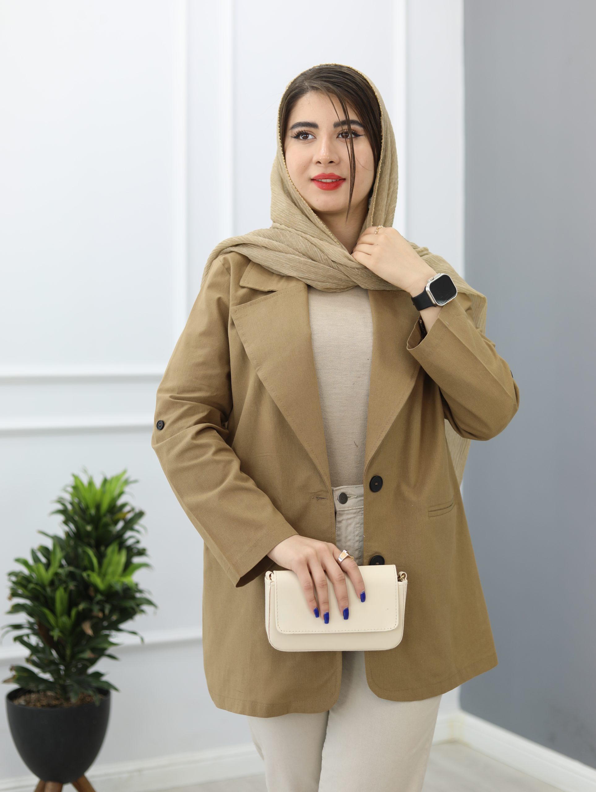 مانتو کتی آپافه