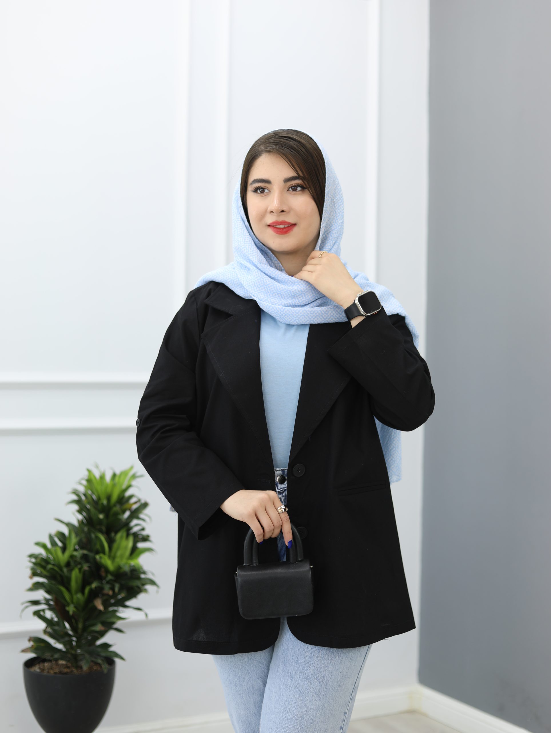 مانتو کتی آپافه